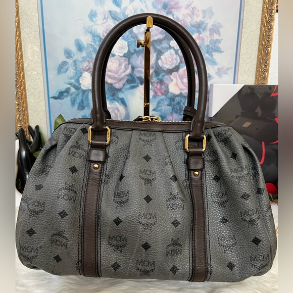 MCM Vicetos in Gray/Black Color - Picture 3 of 15